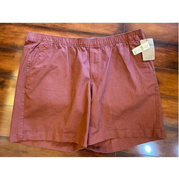 L.L. Bean Men's Lakewashed Stretch Khaki Shorts, Pull-On, 8" NWTs - Picture 1 of 5